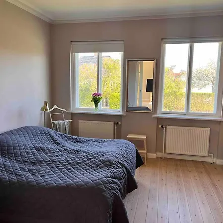 Big Private House 15min From Copenhagen Apartment