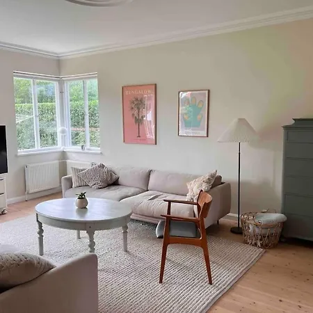 Big Private House 15min From Copenhagen Lägenhet *
