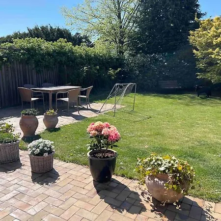 Lägenhet Big Private House 15min From Copenhagen *