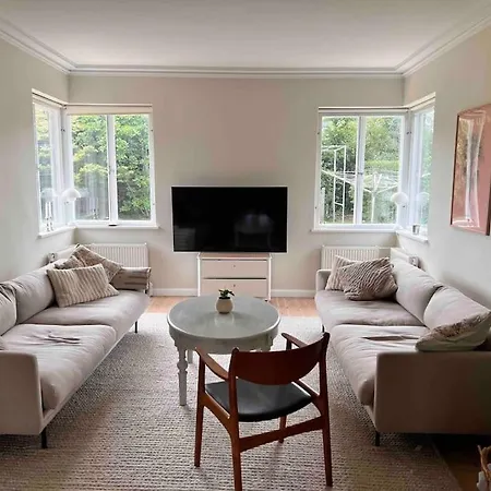Big Private House 15min From Copenhagen Apartment Charlottenlund